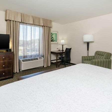 Hampton Inn University Area, Huntington, Wv Экстерьер фото