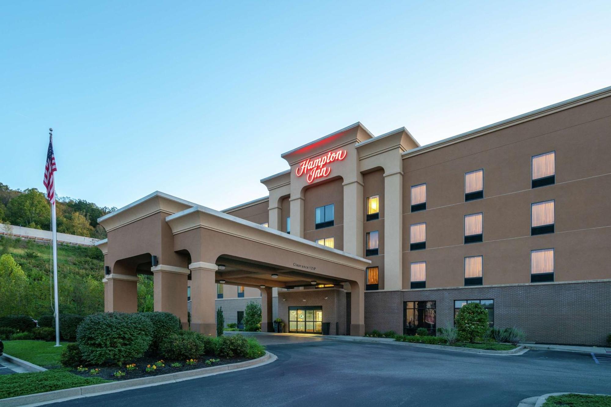 Hampton Inn University Area, Huntington, Wv Экстерьер фото